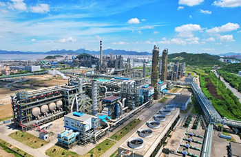 兩臺3噸防爆電梯 - 寧波金發新材料